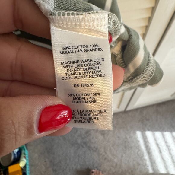 Vineyard Vines Preppy Striped Dual 3/4 Sleeve Tee - Picture 2 of 3